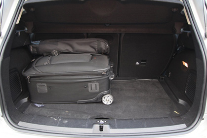 Mini Countryman Automatic - car rental crete prices baggage